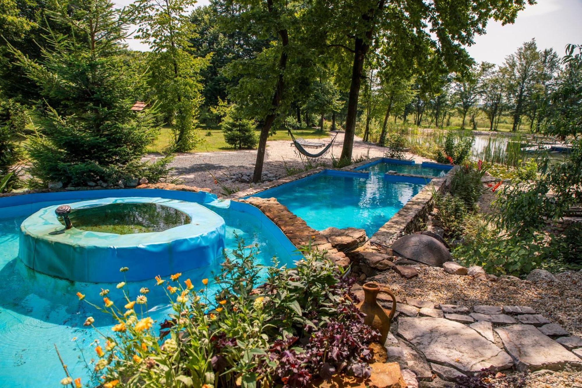 Guest House Mala Prica Zivinice Exterior photo