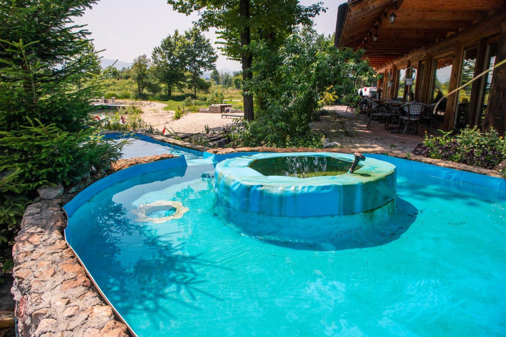 Guest House Mala Prica Zivinice Exterior photo