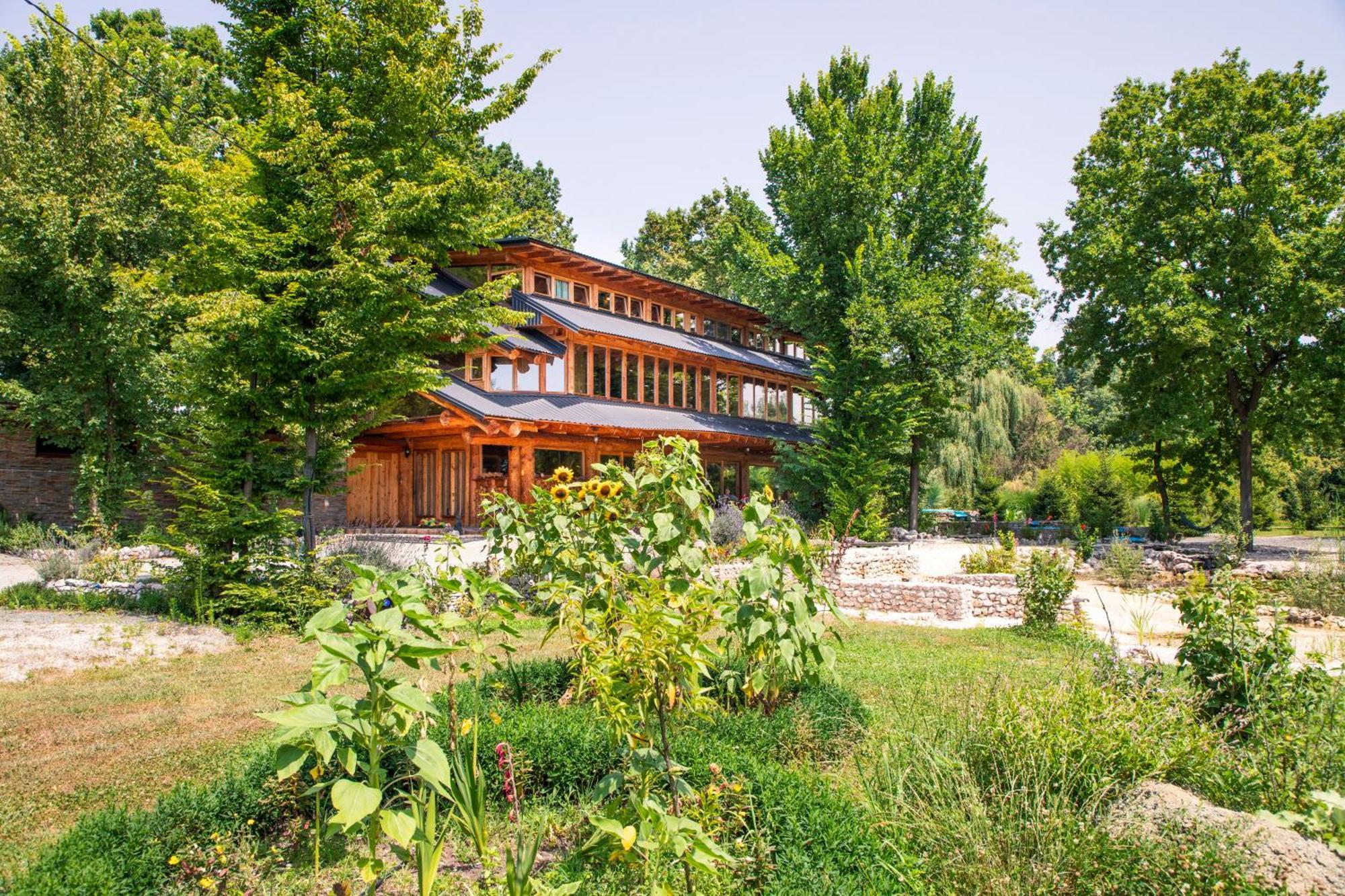 Guest House Mala Prica Zivinice Exterior photo